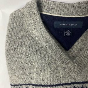 Tommy Hilfiger Men’s sweater